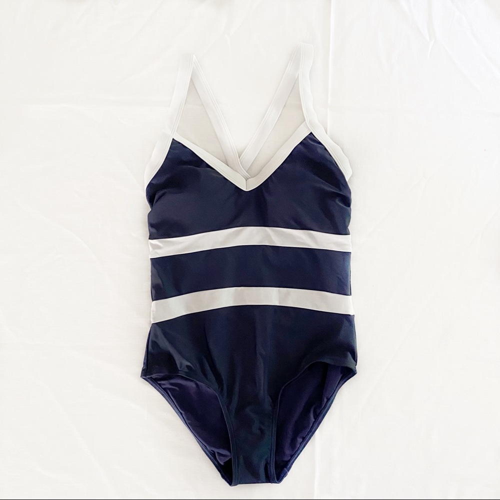 Quayside V-neck Criss Cross One Piece Swimsuit
